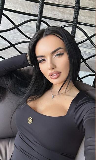 Escort Pınar